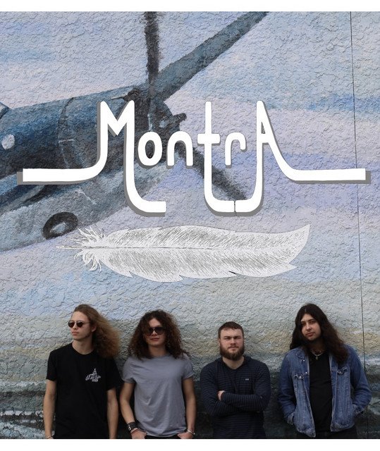 Montra