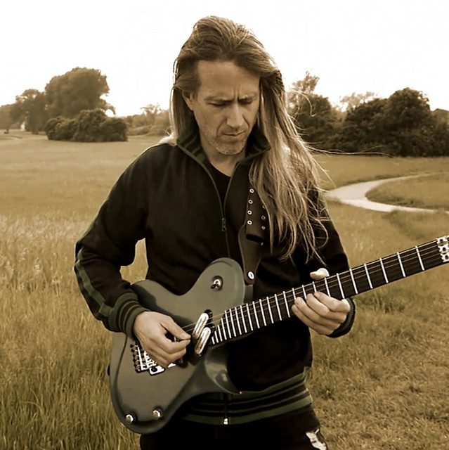 Adrian Weiss