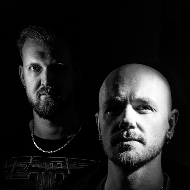 Ominum