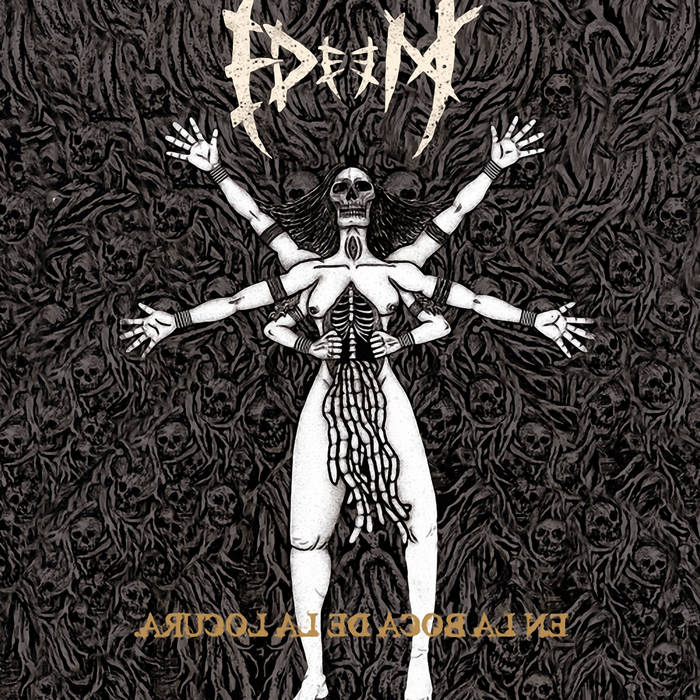 En la Boca de la Locura